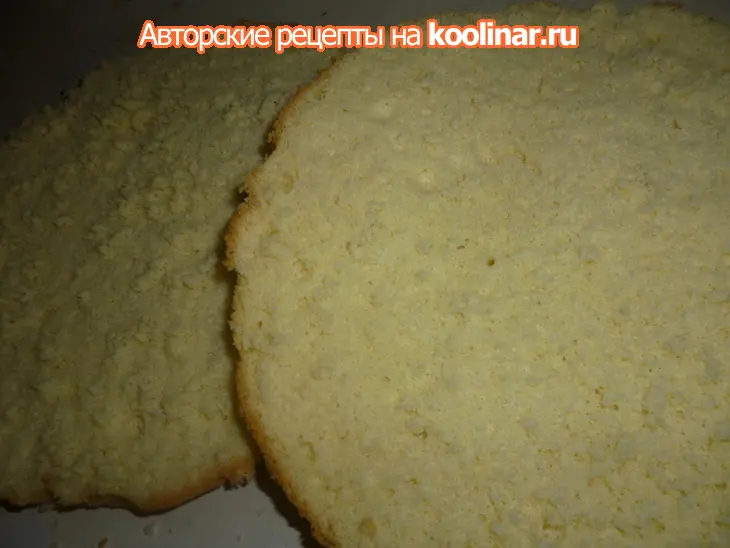 Торт бисквитный со сливочно- брусничным кремом: шаг 8