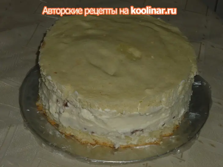 Торт бисквитный со сливочно- брусничным кремом: шаг 12