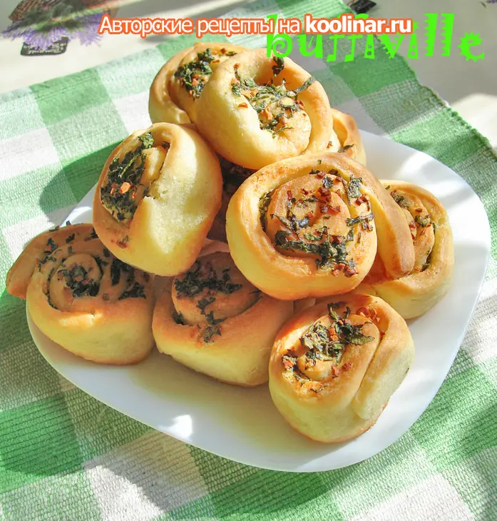 Чесночные булочки: шаг 1