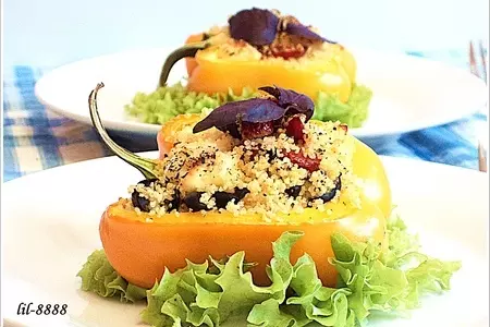 Перец фаршированный кускусом, брынзой и овощами.: шаг 6
