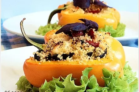 Перец фаршированный кускусом, брынзой и овощами.: шаг 7