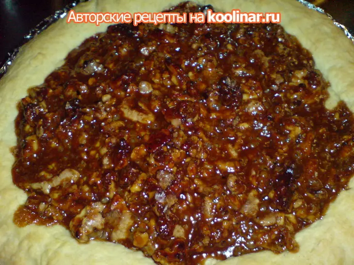 Яблочный пирог-крамбл с карамелизированными орехами: шаг 5