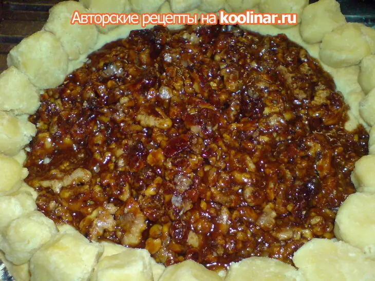 Яблочный пирог-крамбл с карамелизированными орехами: шаг 6
