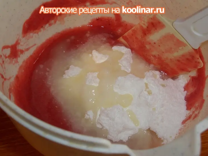 Конфеты-суфле "клубничные облака": шаг 3