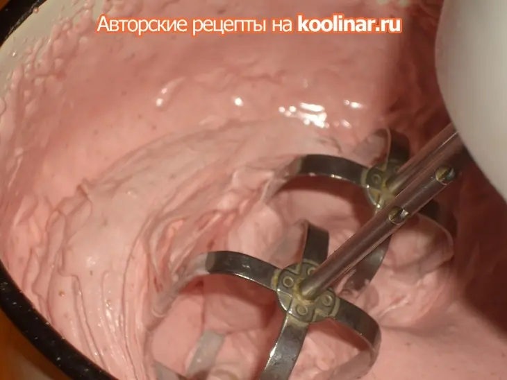 Конфеты-суфле "клубничные облака": шаг 7