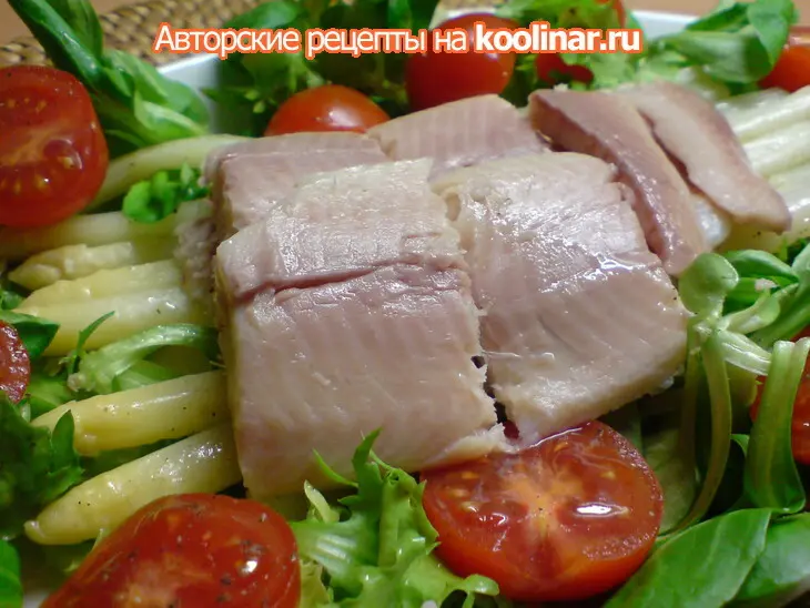 Салат из копчёной форели и белой спаржи: шаг 8