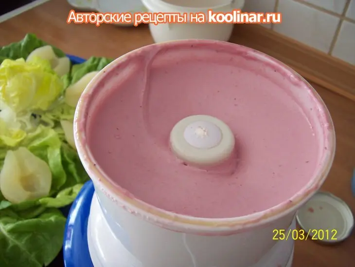 Груши с сырно-брусничным кремом.: шаг 4