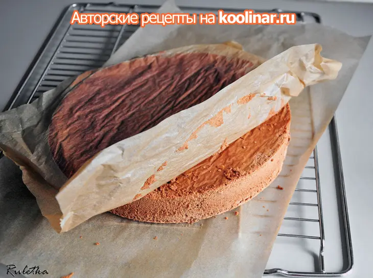 Торт с банановым муссом и хрусткой шоколадно-ореховой прослойкой "галлея": шаг 9