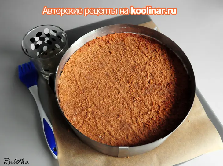 Торт с банановым муссом и хрусткой шоколадно-ореховой прослойкой "галлея": шаг 24