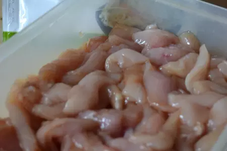 "чап чой"бобовая лапша с овощами и курицей: шаг 3