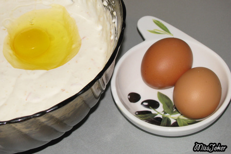 Творожные кексы с легким вкраплением шоколада и апельсиновой ноткой: шаг 3