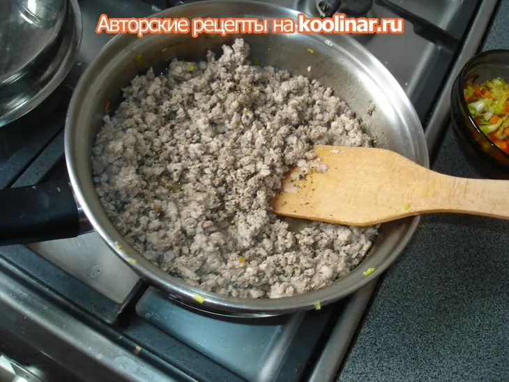 Запеченый фаршированный лук порей в сливочном-сырном соусе: шаг 5