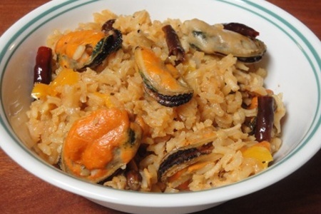 Мидии с рисом,чесноком и имбирем: шаг 7