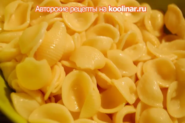 Паста с креветками в сливочном соусе: шаг 5