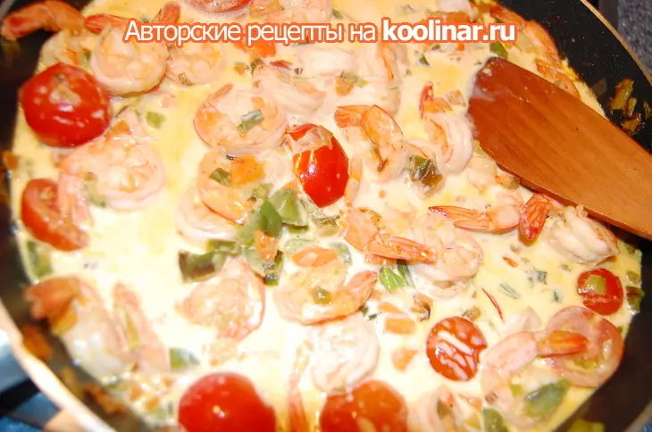 Паста с креветками в сливочном соусе: шаг 6