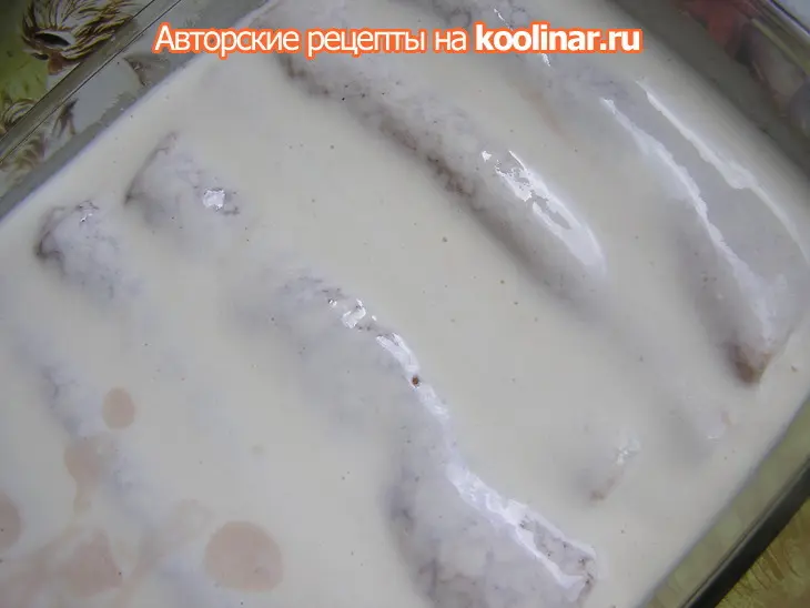 Блинчики, фаршированные творогом с вишней ,запеченные в сметанном креме «вишневый сад».: шаг 6