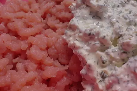 Рулетики из индейки в слоёном тесте и кунжуте/закусочно-перекусочные: шаг 1
