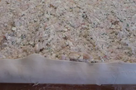 Рулетики из индейки в слоёном тесте и кунжуте/закусочно-перекусочные: шаг 4