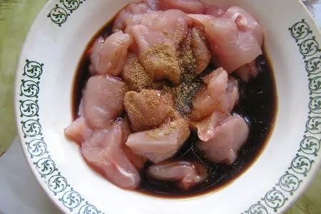 Мясо с ананасами или гуинджоу: шаг 1