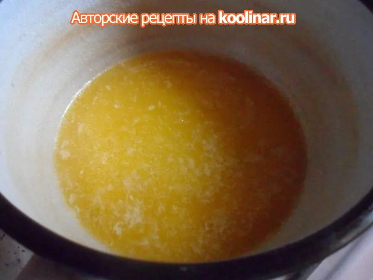 Пасха со сгущёным молоком: шаг 1