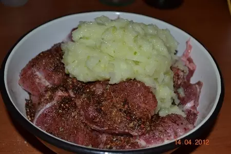 Шашлык из свиной вырезки.: шаг 7