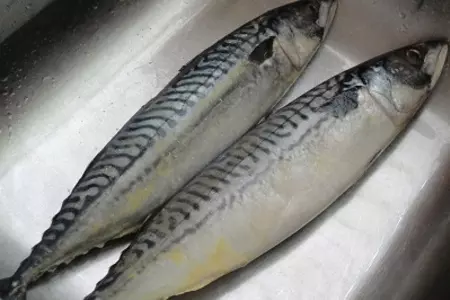 Севиче из скумбрии по гавайски: шаг 1