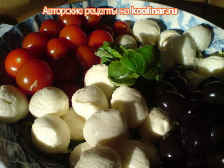 Корзинки из слоёного теста как декорация для салатов и десертов: шаг 3