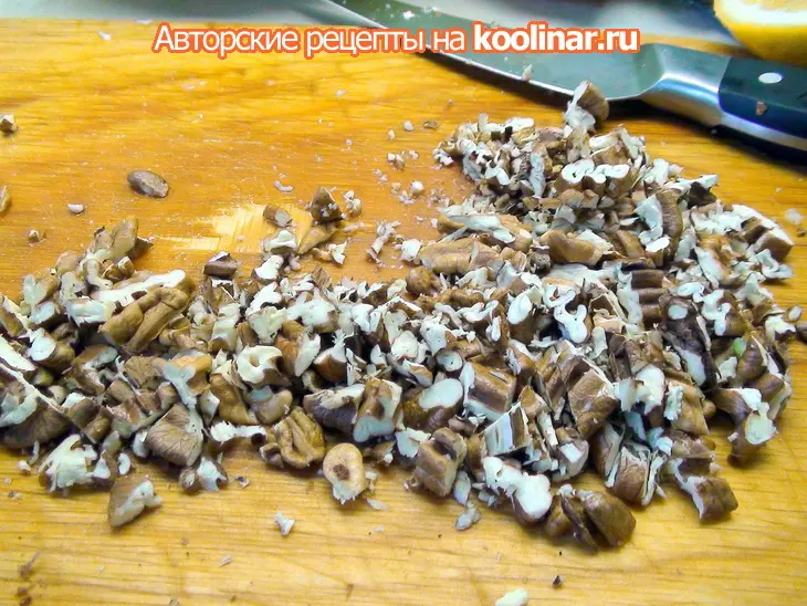 Салат вальдорф с орешками пекан.: шаг 8