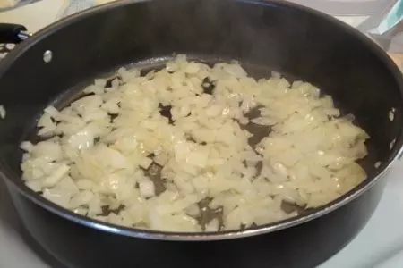 Соус с помидорами,так-же креветками и гребешками: шаг 3