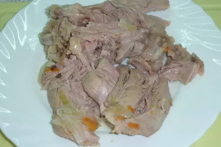 Щи из молодой капусты с фасолью и мясом птицы: шаг 6