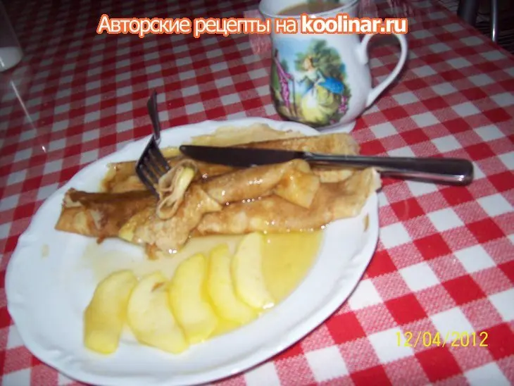 Блинчики с яблоками.: шаг 7