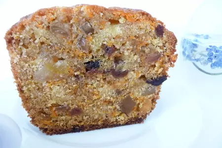 Кекс морковный с сухофруктами и орехами: шаг 6