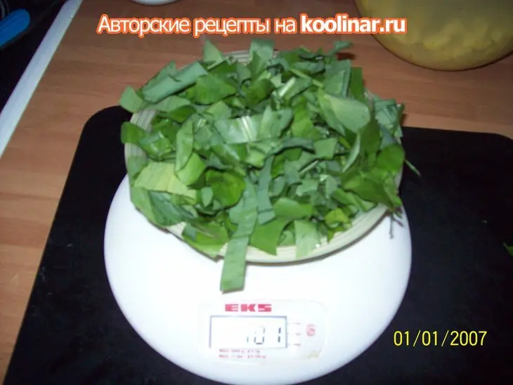 Вареники с сырой картошкой и черемшой на пару.: шаг 2