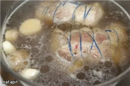 Рамен - японский мясной суп с пастой: шаг 2