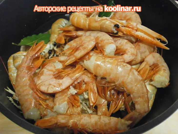 Купол из риса с морскими раками и королевскими креветками: шаг 2