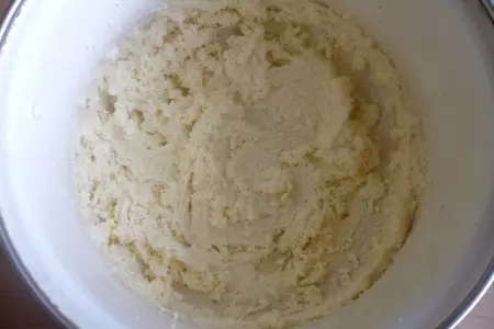 Бретонский пирог с курагой: шаг 1