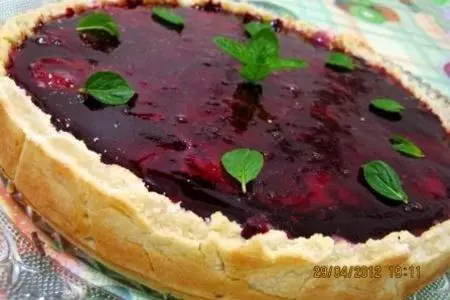 Ягодный пирог  из творожного теста (дуэль): шаг 8