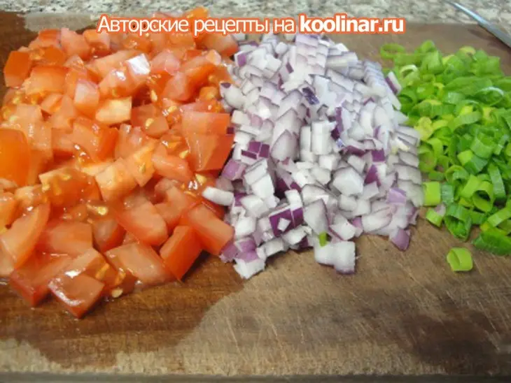 Острый тунец с помидором и рисом: шаг 5