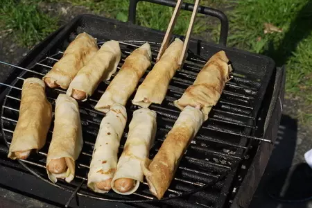 Блины а ля hotdog (идеи для гриля): шаг 4