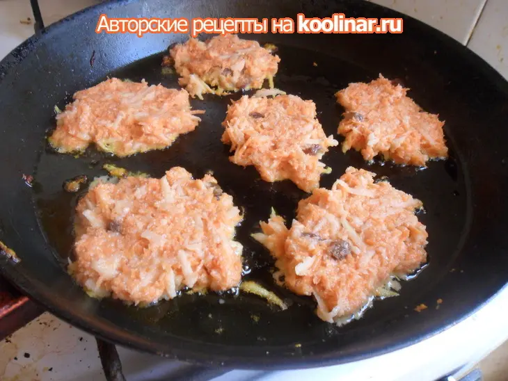 Оладьи с яблоками и морковью: шаг 6