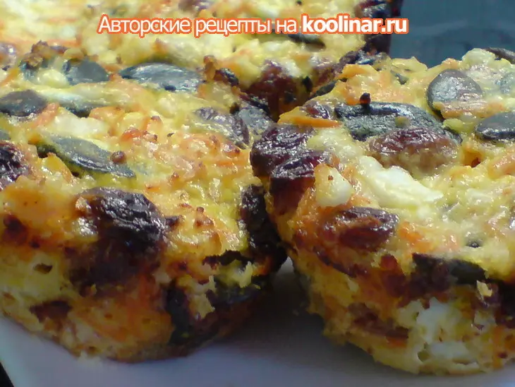 Сырники с морковью,изюмом и тыквенными семечками из духовки: шаг 9