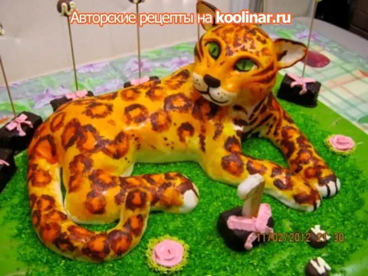Торт "леопард" подарок для любимой дочери на годик + дуэль "мастичный 3д торт": шаг 13