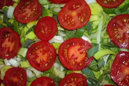 Запечённая кумжа на овощной "подушке": шаг 2