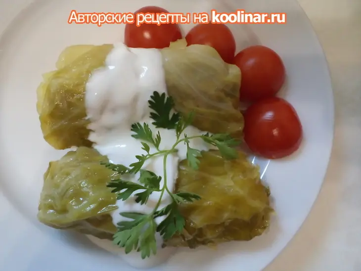 Голубцы из молодой капусты, в легком овощном бульоне с сельдереем и чесноком!: шаг 3