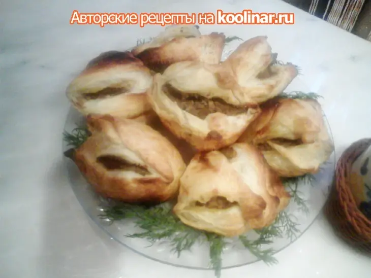 Слоёные конвертики с печенью: шаг 7