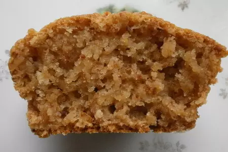 Маффины с грушей и амареттини: шаг 3