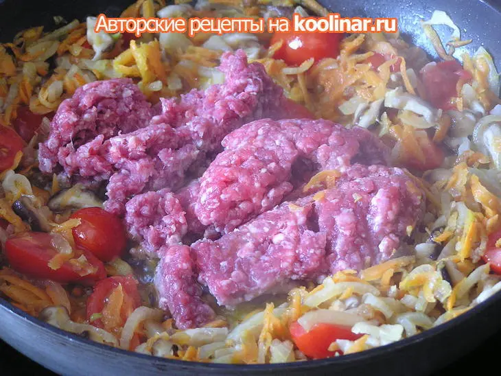 Оладьи зеленые с мясной подливкой «кикиморово счастье»: шаг 5