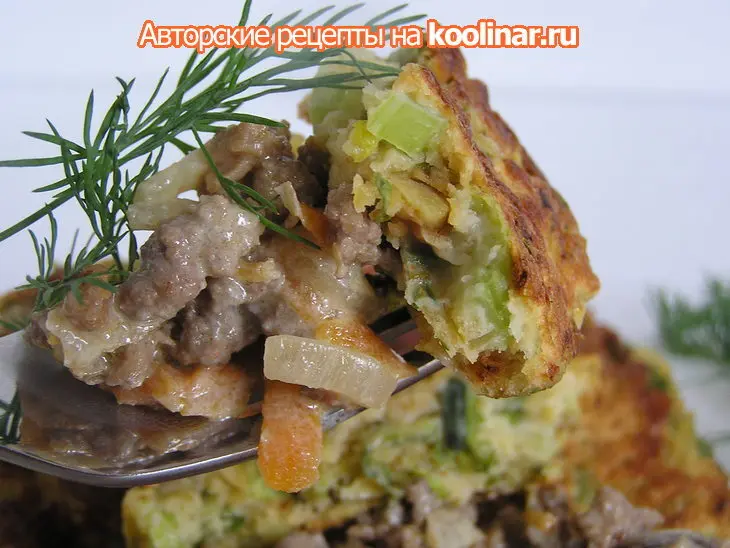 Оладьи зеленые с мясной подливкой «кикиморово счастье»: шаг 7