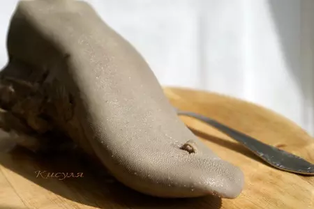 Рулет из свинины  с языком "деликатесный": шаг 2
