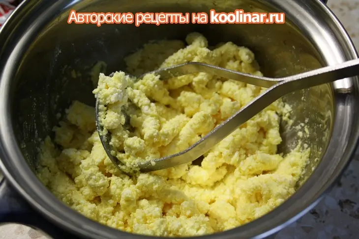 Пирожные "капли росы" с клюквой.: шаг 5